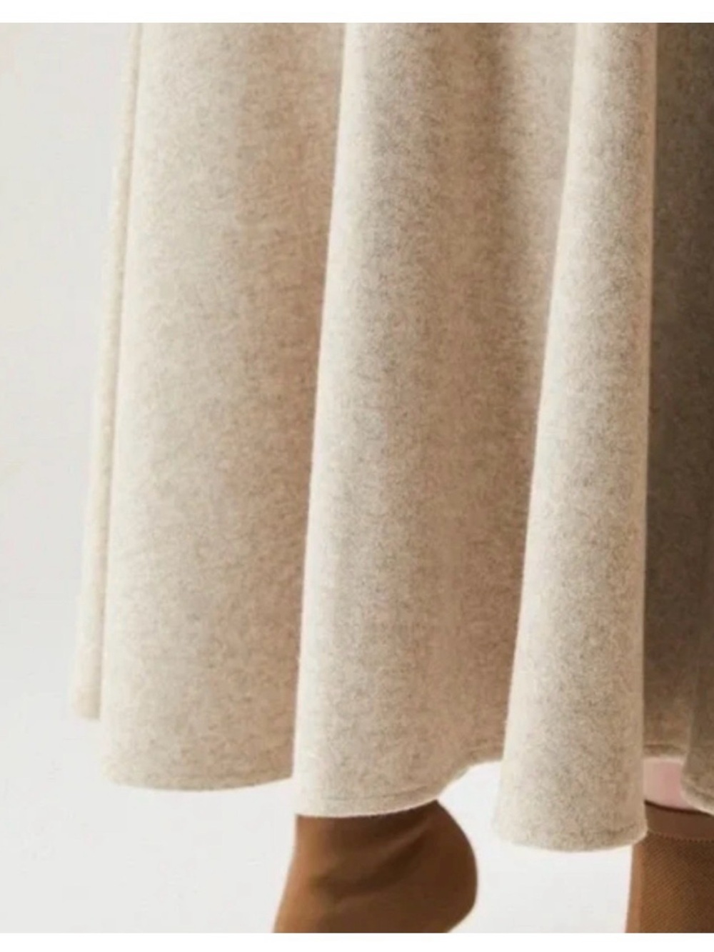 OGL CashSoft Oatmeal Flared Maxi Skirt L Wool Like Knit Minimalist Quiet Luxury - Picture 4 of 12